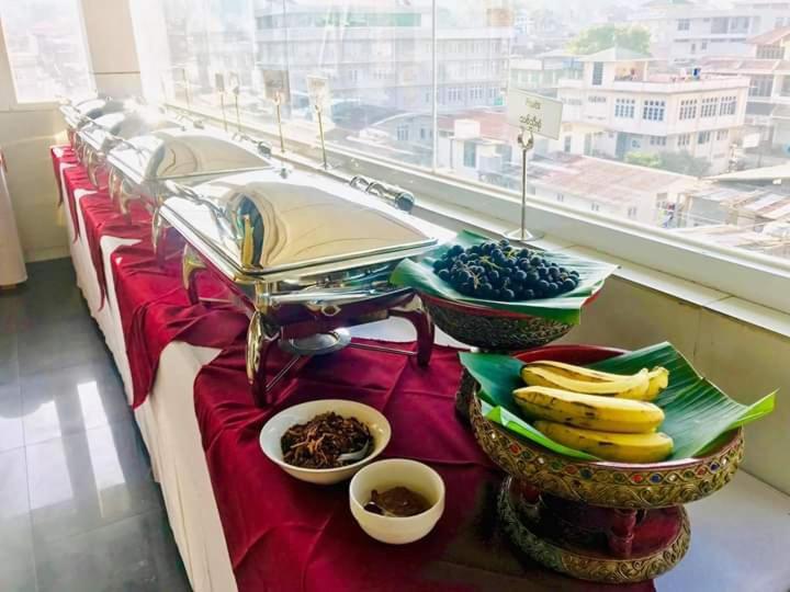Shwe Kyun Hotel Taunggji Kültér fotó